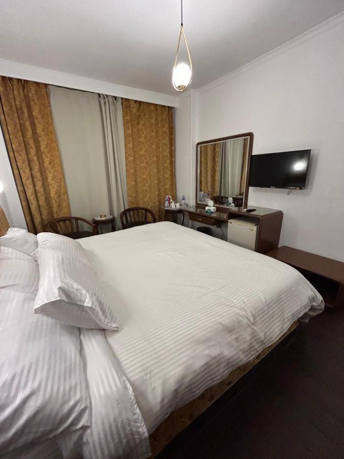 Oasis Hotel Heliopolis Kairo Eksteriør bilde