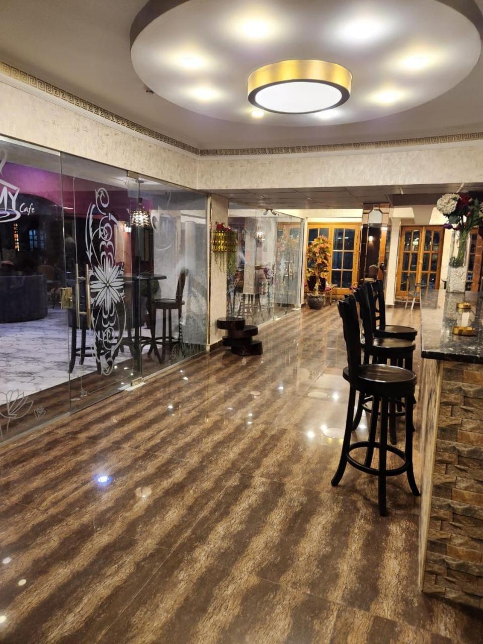 Oasis Hotel Heliopolis Kairo Eksteriør bilde